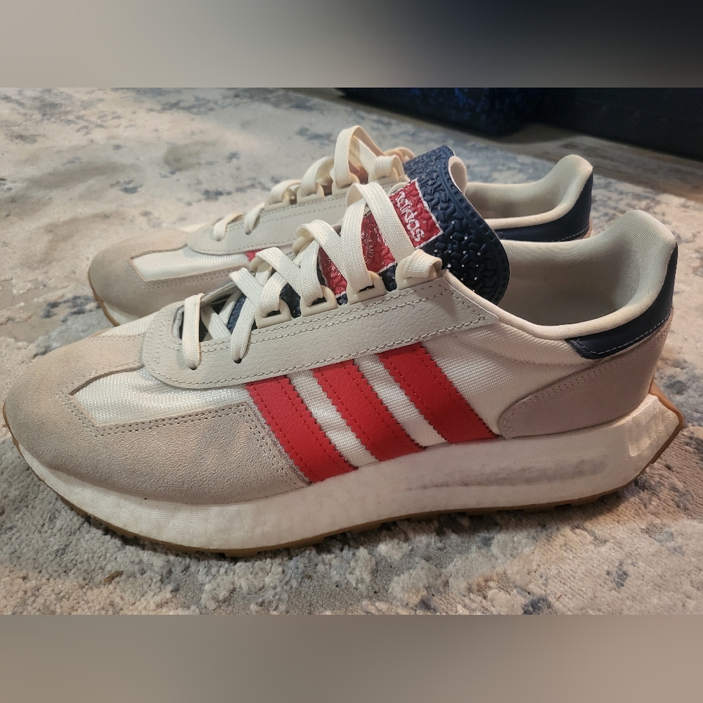 Retropy E5 Adidas Sneakers